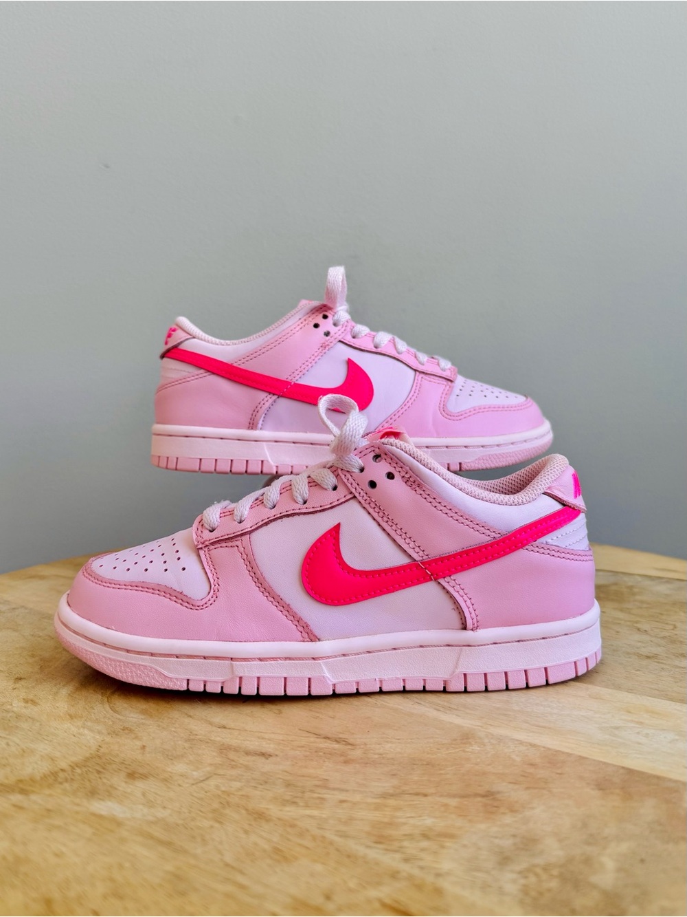 Nike Dunk Low Triple Pink Girls size 4Y athletic leather shoes